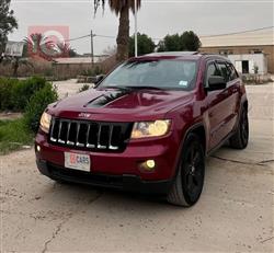 جیپ گراند شیرۆکی